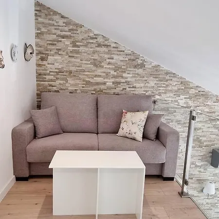 Aurore Duplex - New דירה ליסבון