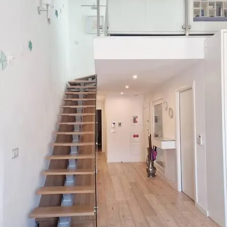 Aurore Duplex - New דירה