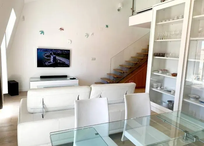 Aurore Duplex - New Lägenhet Lisboa