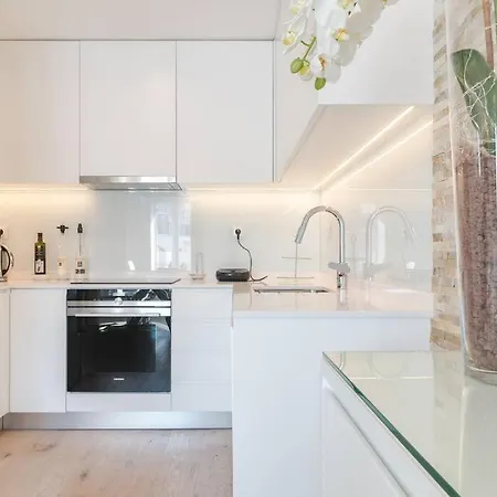 Aurore Duplex - New דירה ליסבון